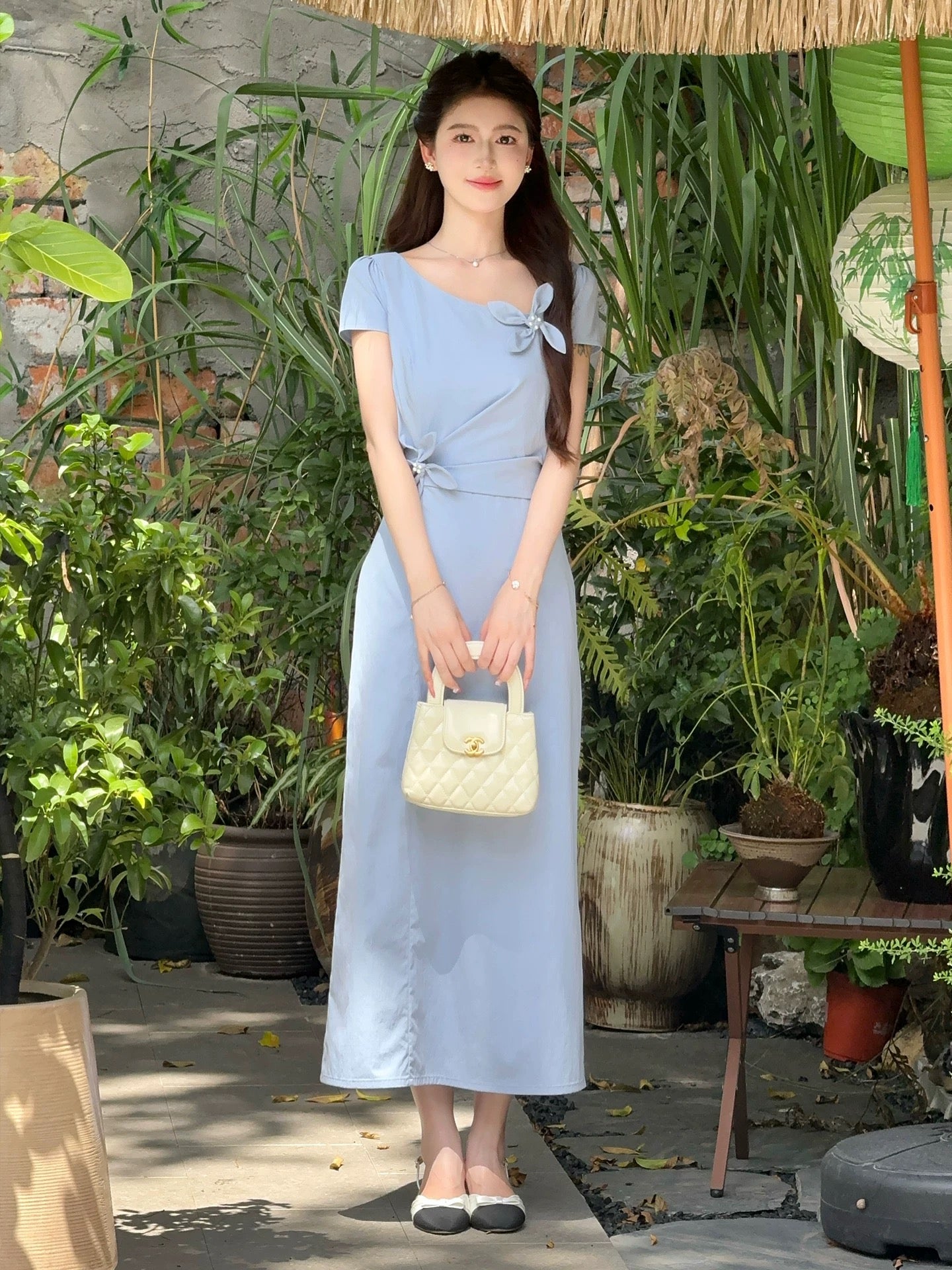 LILI Li Lijia [Sea Salt Jasmine] French temperament cool wind long skirt twisted flower blue dress