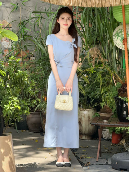 LILI Li Lijia [Sea Salt Jasmine] French temperament cool wind long skirt twisted flower blue dress