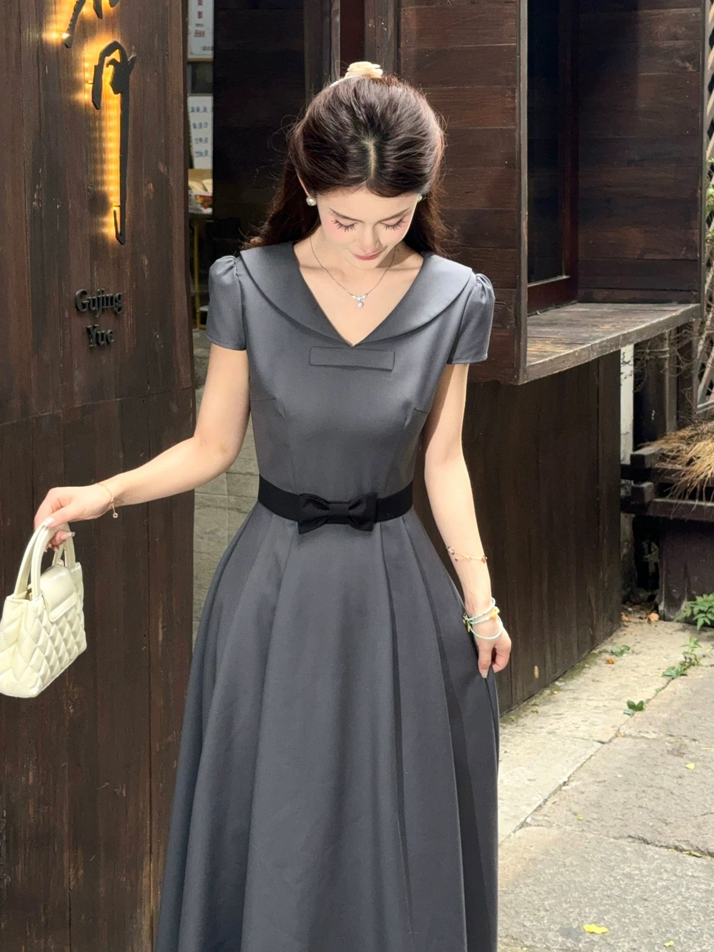 LILI Li Lijia [Gray Style] French High-end Gray Dress 2025 Summer Bow Contrast Color Long Dress