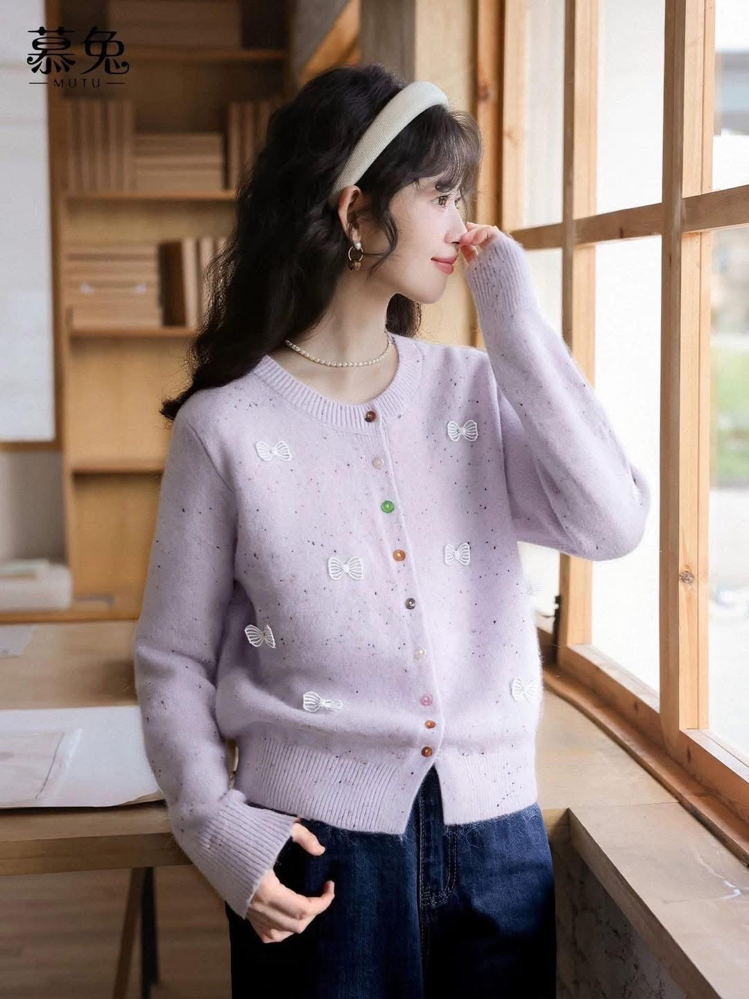 MuTu Gentle Style Bow Knit Cardigan for Women, 2025 Autumn New Arrival, Round Neck, Petite Size