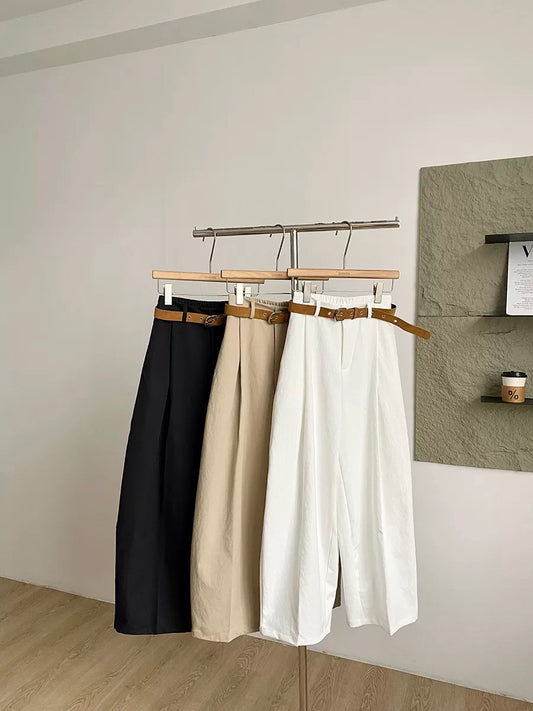Korean style retro simple casual trousers for women, new spring 2026 style, high-waisted, slimming, loose-fitting curved trousers with belt.