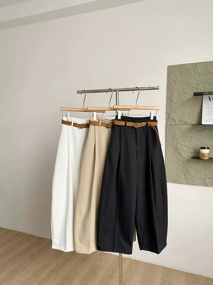 Korean style retro simple casual trousers for women, new spring 2026 style, high-waisted, slimming, loose-fitting curved trousers with belt.