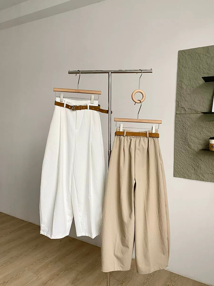 Korean style retro simple casual trousers for women, new spring 2026 style, high-waisted, slimming, loose-fitting curved trousers with belt.