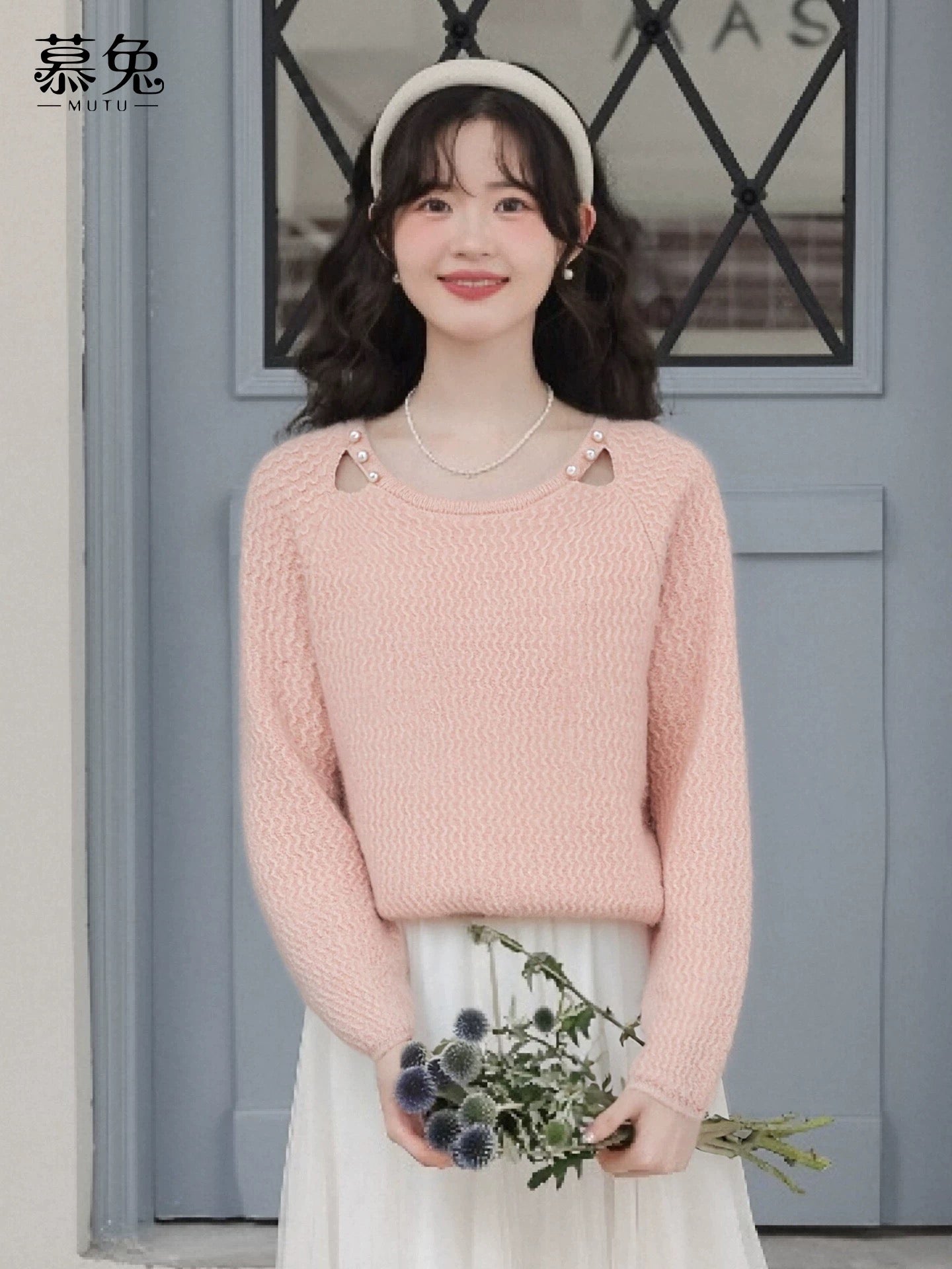 MuTu Gentle Style Purple Beaded Hollow-Out Knit Top for Women, 2025 Winter New Sweet Loose Long-Sleeved Sweater