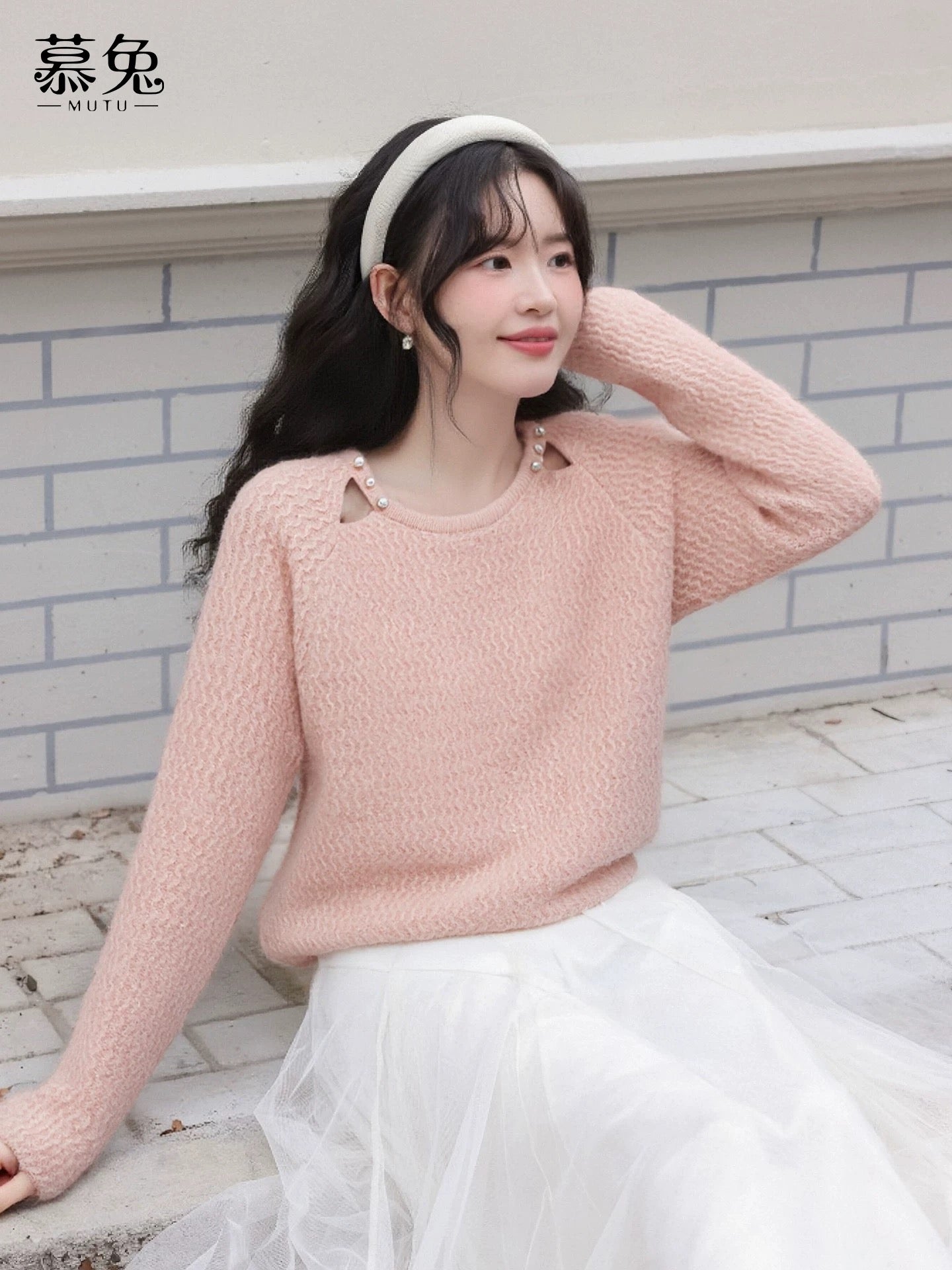 MuTu Gentle Style Purple Beaded Hollow-Out Knit Top for Women, 2025 Winter New Sweet Loose Long-Sleeved Sweater