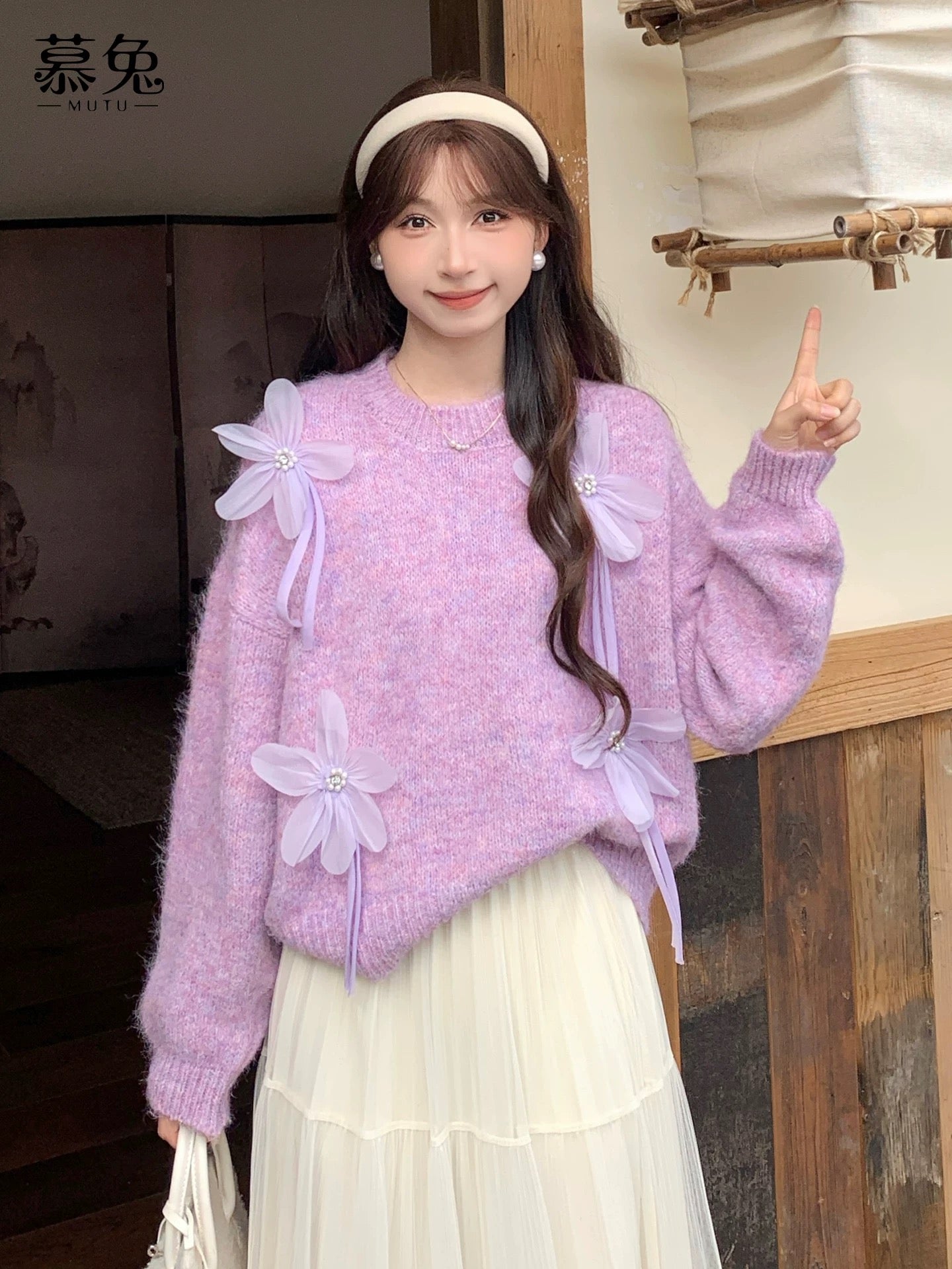 MuTu Gentle Style Purple Round Neck Sweater for Women, 2025 Winter New Style, Loose Soft and Cozy Three-Dimensional Floral Knit Top