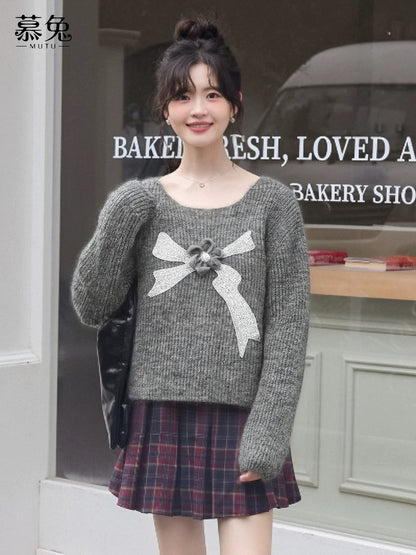 MuTu Lazy Style Gray Bow Sweater for Women, 2025 Winter New Gentle Style Three-Dimensional Floral Knitted Top