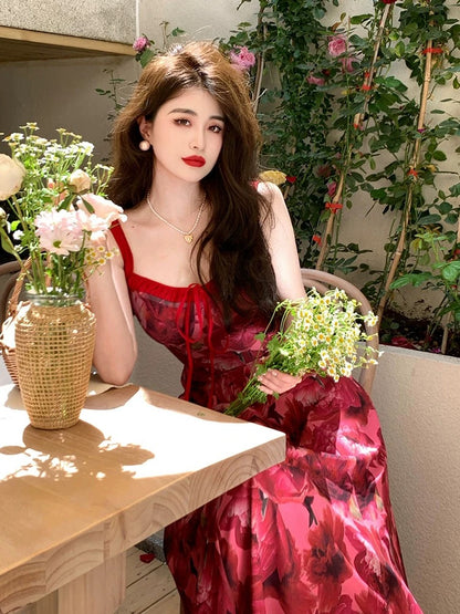 Romantic French design rose dress for women summer new style gentle waist whitening high-end suspender dress