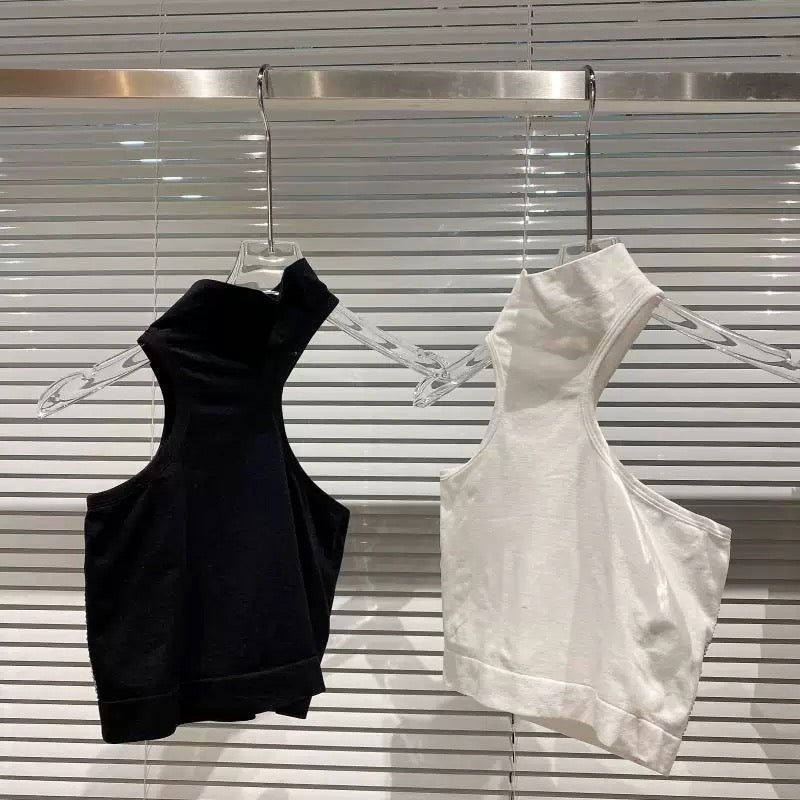 [In Stock] 2026 New Vertical Striped Rhinestone Halter Neck Off-Shoulder Elegant Vest with Padded Bra for Women
