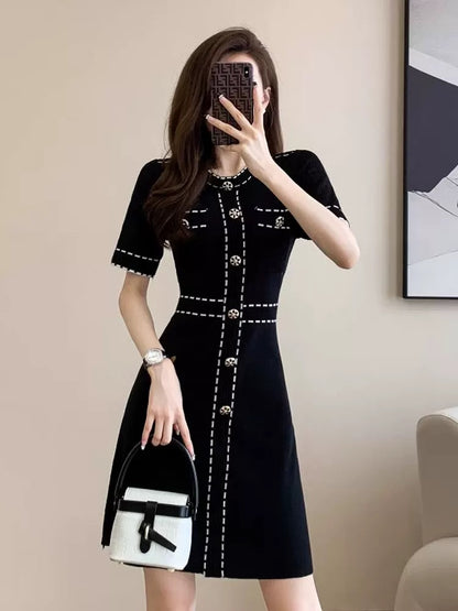 Black small fragrant style round neck short-sleeved dress for women in summer small temperament high-end single-breasted knitted skirt