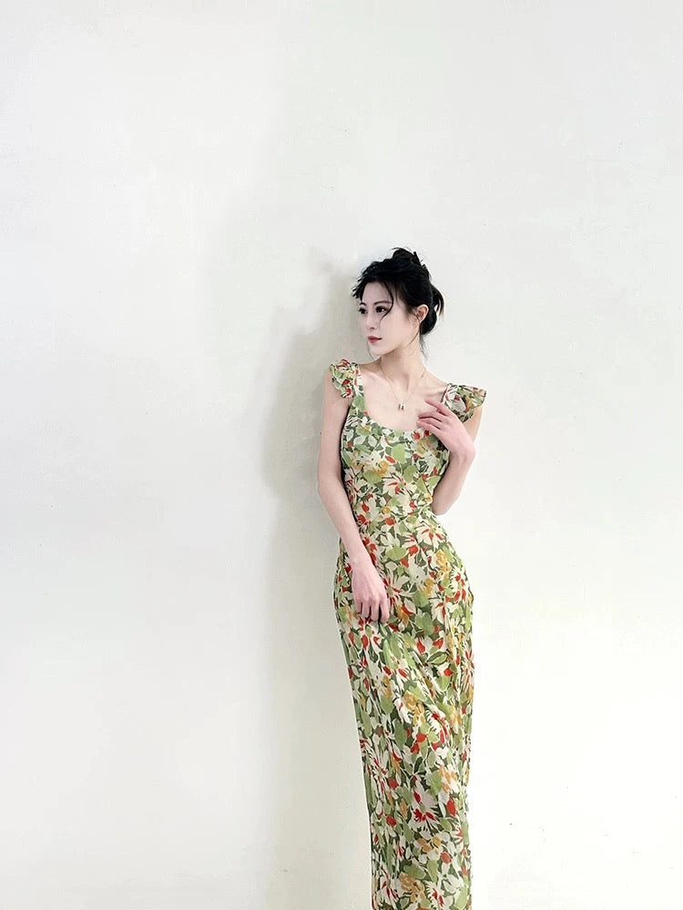 Tea break French style gentle small flying sleeves floral dress women 2024 new style high-end waist slimming long skirt