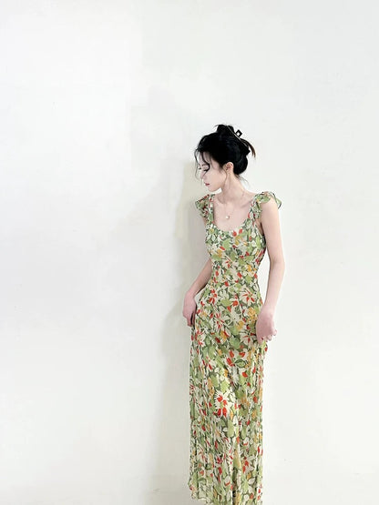 Tea break French style gentle small flying sleeves floral dress women 2024 new style high-end waist slimming long skirt