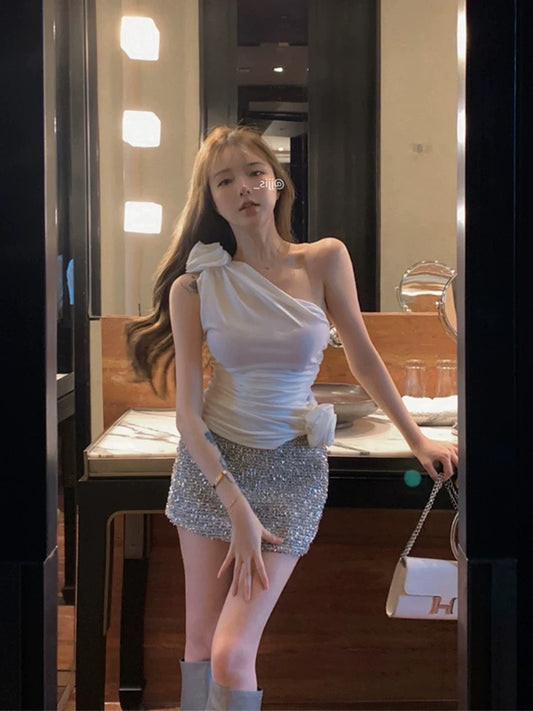 Designed three-dimensional flower camisole women's new French slanted shoulder temperament sexy hot girl short top trendy