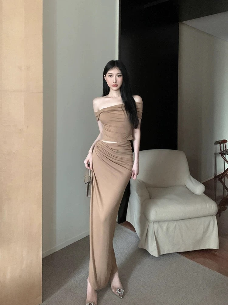 Royal sister high-end suit sweet hot girl one-shoulder top women's summer new hip-covering skirt long skirt two-piece set