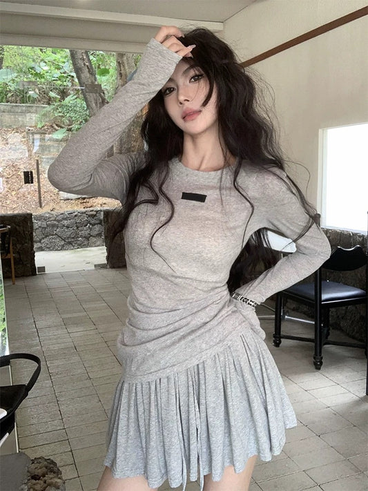 Hot girl casual suit women's summer new gray patch slim long-sleeved T-shirt high-waisted skirt two-piece set