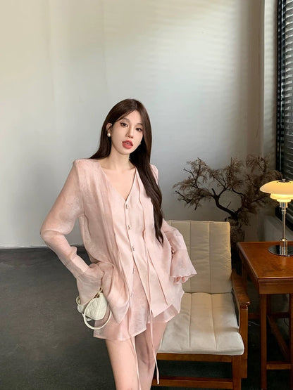 New Chinese-style Tencel long-sleeved sunscreen shirt for women summer new national style loose v-neck fashionable temperament lace-up top