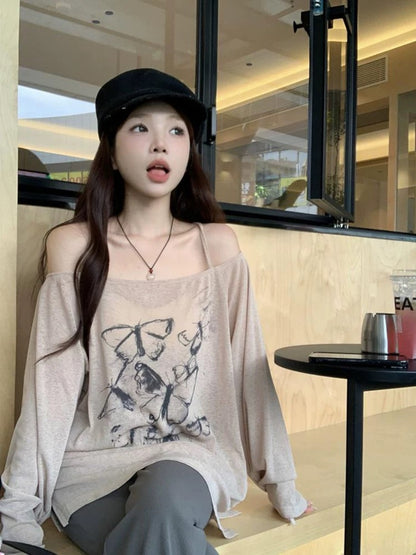 One-shoulder butterfly print long-sleeved suspender T-shirt for women autumn 2024 new style lazy style loose design top