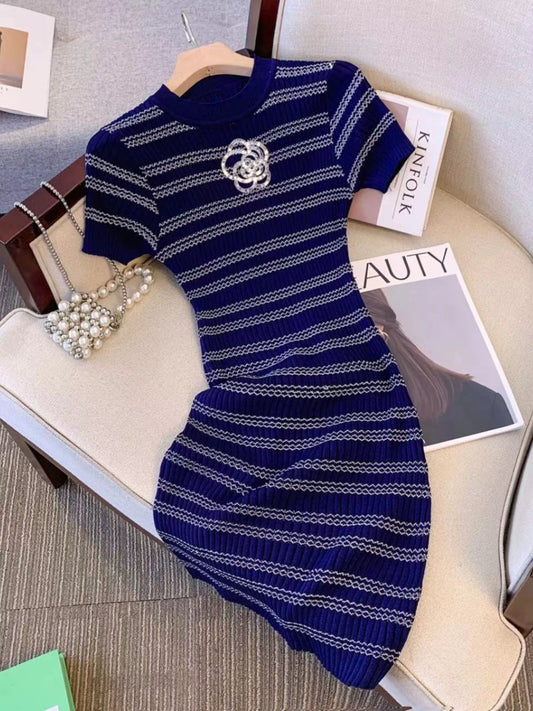 Exported to French big-name discount store foreign trade original single temperament round neck striped waist mid-length knitted dress for women