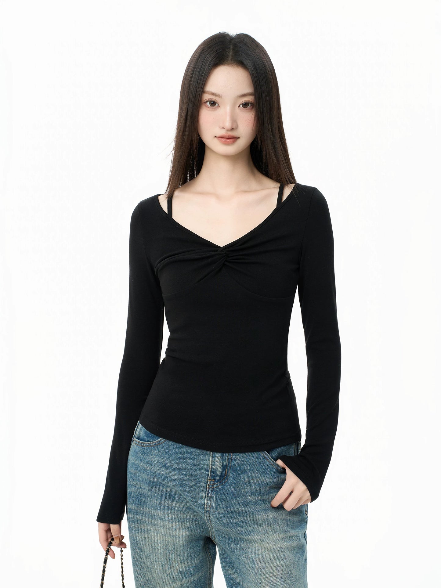 iiiamX Black V-neck Faux Two-Piece T-Shirt Women's Autumn 2025 New Slim Fit Bodysuit Long-Sleeved Top