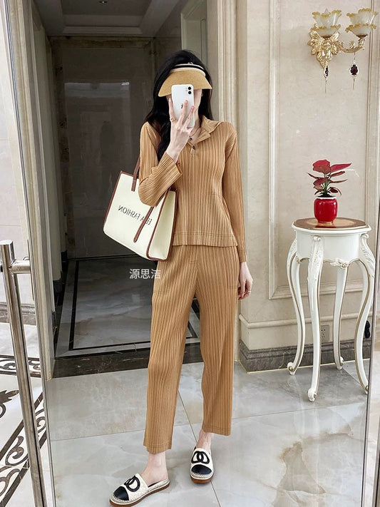Miyake fashion casual hooded sweatshirt pants pleated suit two-piece women's sports fashion spring and autumn new summer thin