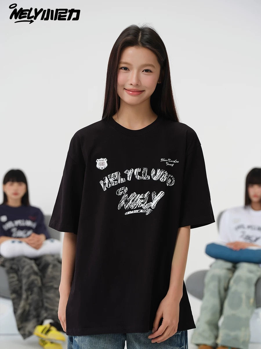 NELY Little Nelly Graffiti Letters Short-sleeved T-shirt for Men and Women Summer New Design Casual Trendy Brand Pure Cotton Top