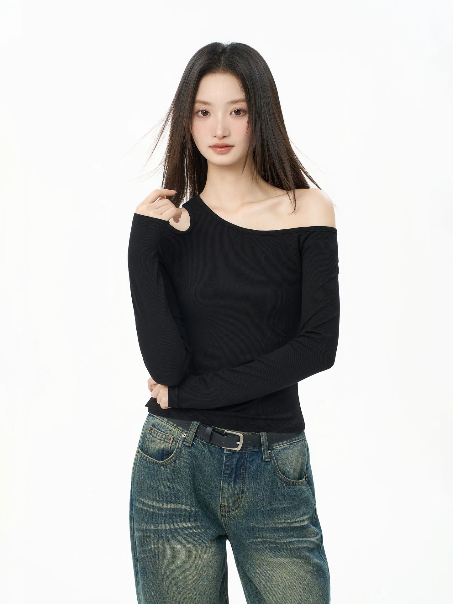 iiiamX Black Off-Shoulder Top for Women, Autumn and Winter Inner Layer Base Shirt, High-End Slim Fit Long Sleeve T-Shirt