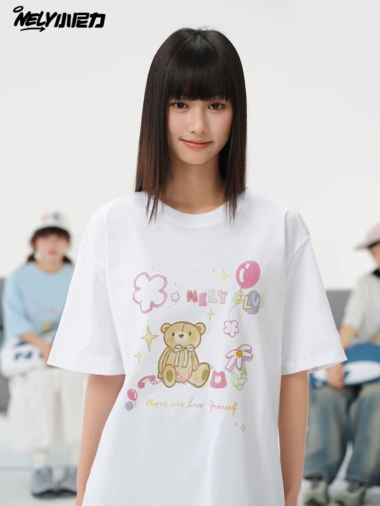 NELY cute cartoon bear print niche short-sleeved T-shirt for men and women in summer loose lazy style tópỷ