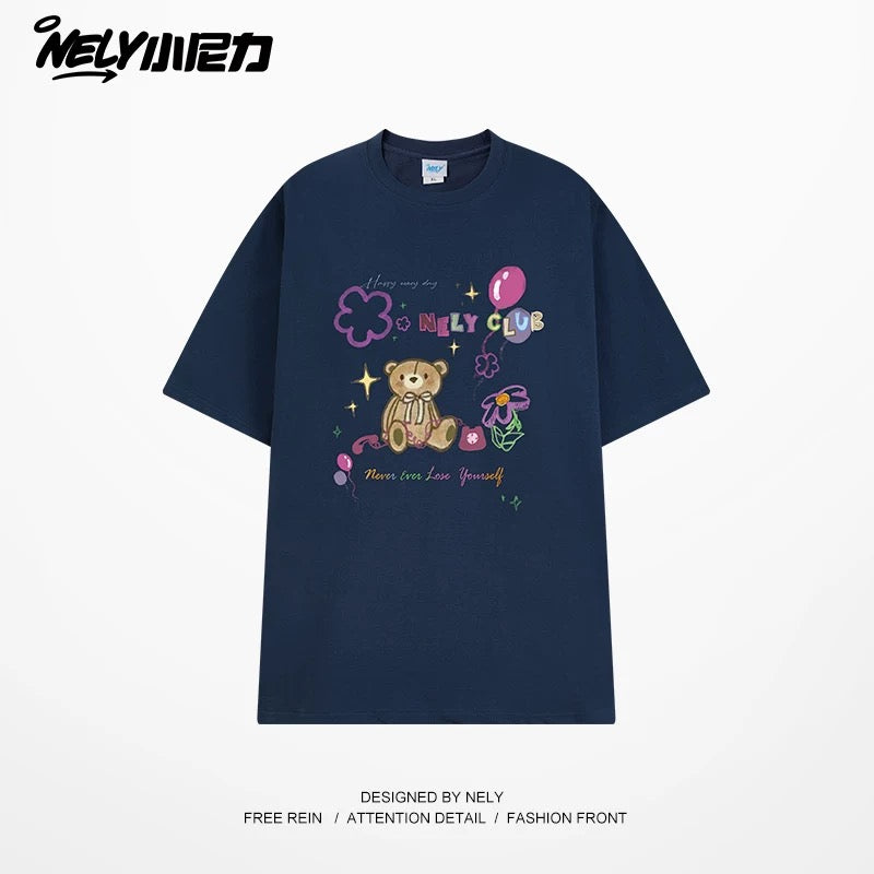 NELY cute cartoon bear print niche short-sleeved T-shirt for men and women in summer loose lazy style tópỷ