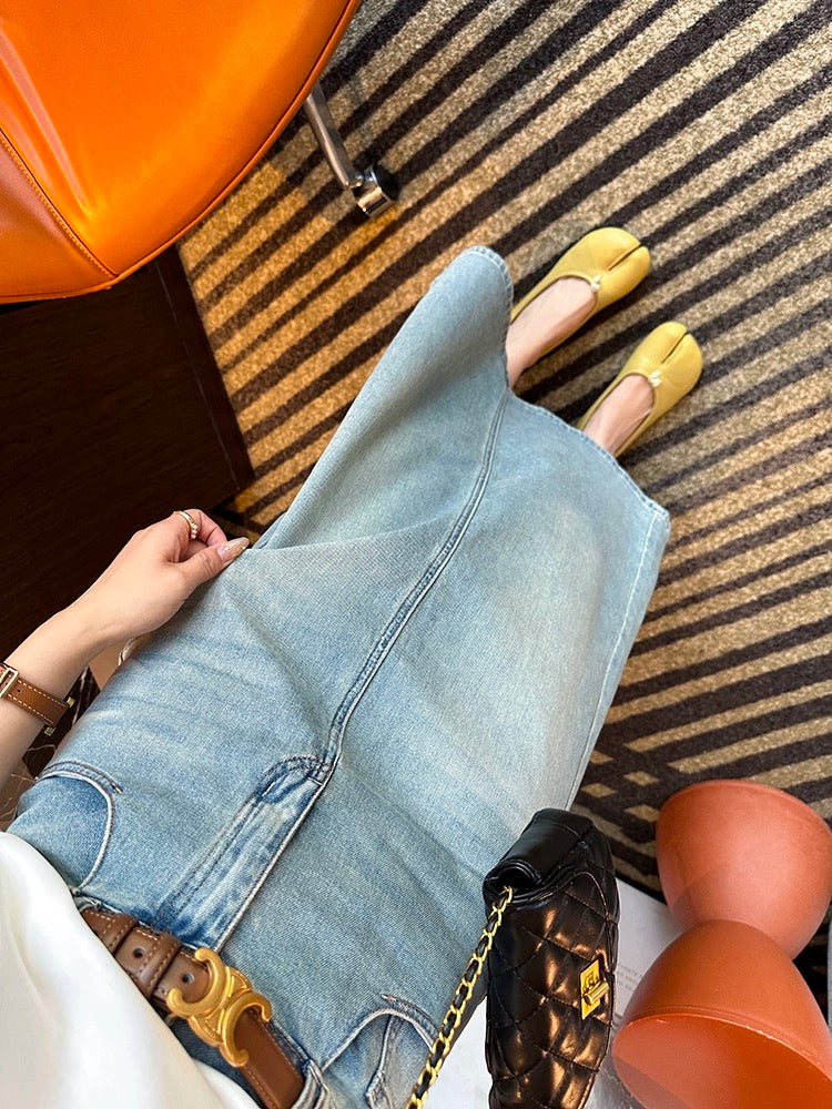 Crush and spray the cat’s whiskers~! Design sense~High waist skirt for women 2024 new slimming back slit A-line denim skirt for women