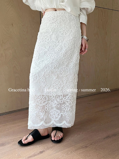 GRACETINA HOO - New French-style hollowed-out heavy-duty coiled rope embroidery lazy and casual versatile midi skirt BQA865