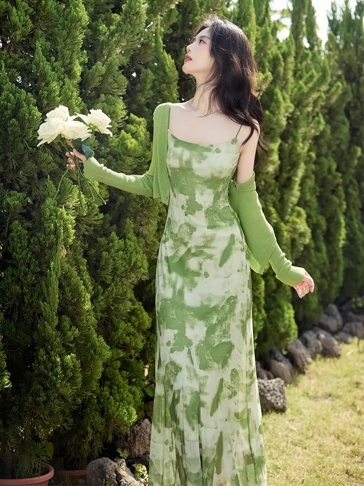 French green suspender dress for women in summer 2024 new style, beaut Lee Nhi Boutique French green suspender dress for women in summer 2024 new style, beaut Lee Nhi Boutique