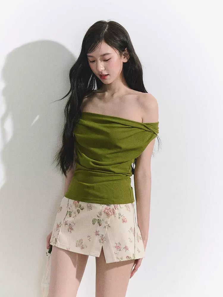 OIOI ESSE/"When the Green Hills Awaken" Off-Shoulder Short-Sleeve Asymmetrical Neck T-Shirt Women's French Style Solid Color Design Top