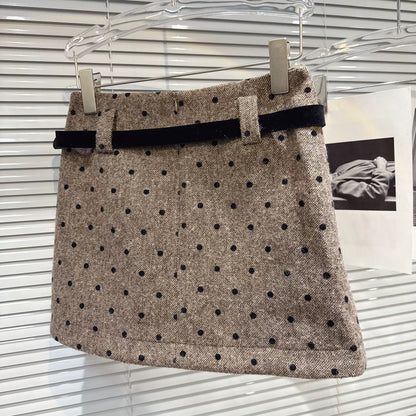 Popular online style, 2025 winter new arrival, Chanel-inspired polka dot wool mini skirt, suede waist bag and belt, A-line skirt.