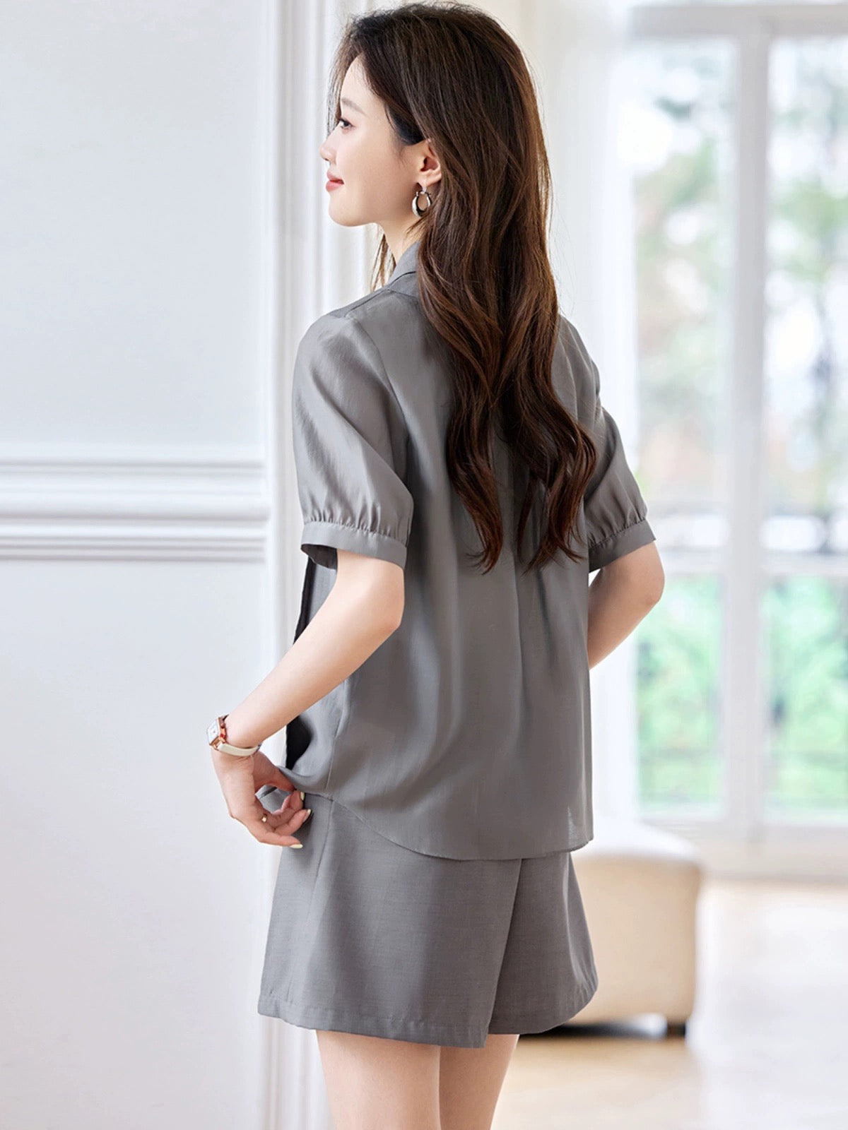 Mohan Yimei high-end spliced suit suit 2024 summer new high-waisted shorts summer loose suit for women
