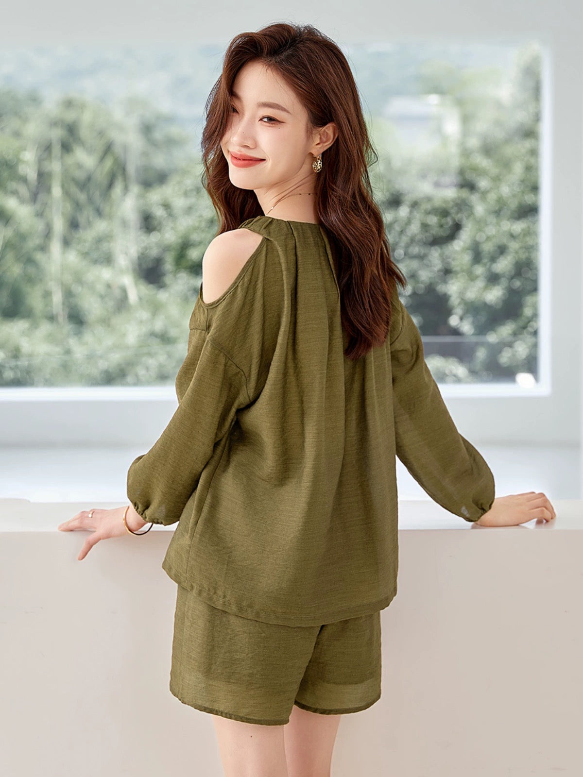 Mohan Yimei Vacation Elegant Off-Shoulder Design Suit 2023 Autumn New Fashion Versatile Slim Suit for Women