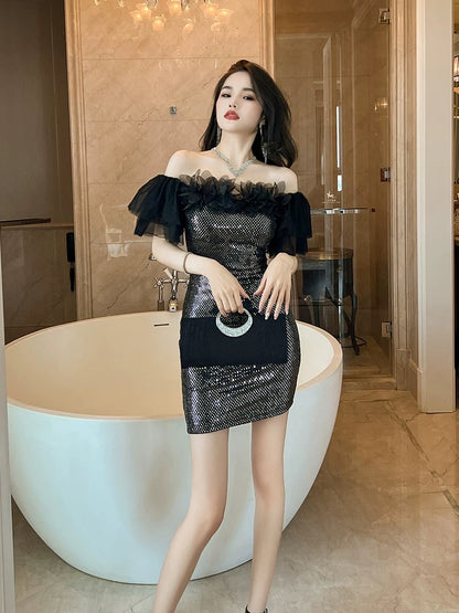 Sexy one-shoulder dress for women summer 2025 new French style lady high-end black sequined hip skirt