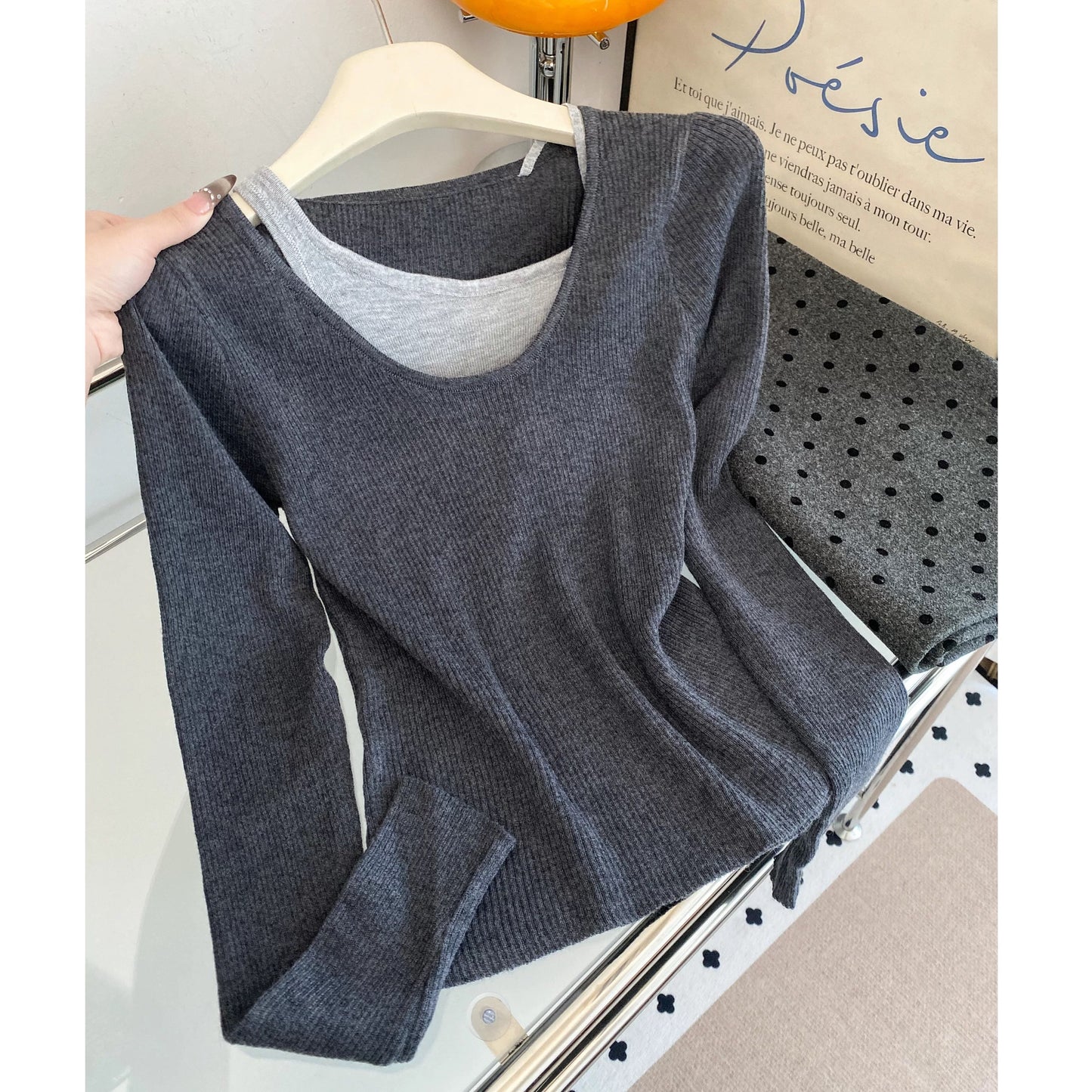 A must-have! This Korean-style striped patchwork faux two-piece knit top is a new autumn style for women, exuding a sophisticated and slimming feel.