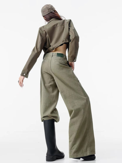 ABWLR Napoleon – Original American Millennial-style wide-leg denim cargo pants for women, featuring rivet detailing and a premium aesthetic.