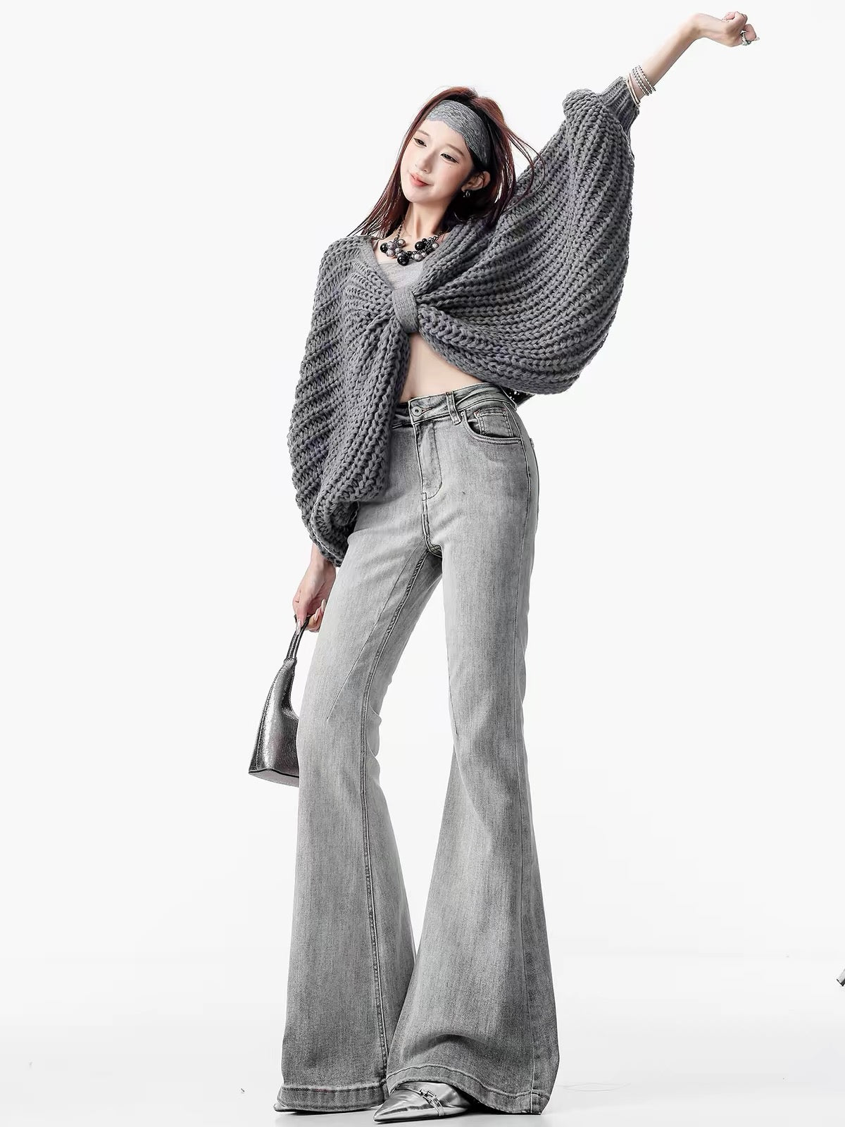 ABWLR "Daytime Fantasy" – Original Autumn/Winter 2026 New Arrival: Women's Grey Flared Jeans (Slimming, Loose-Fit, Subtle Flare)