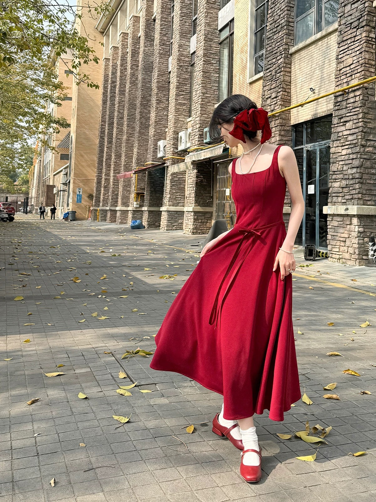 Wind and smoke / Flowing fire original French red suspender dress female spring and summer new slim temperament slim long skirt