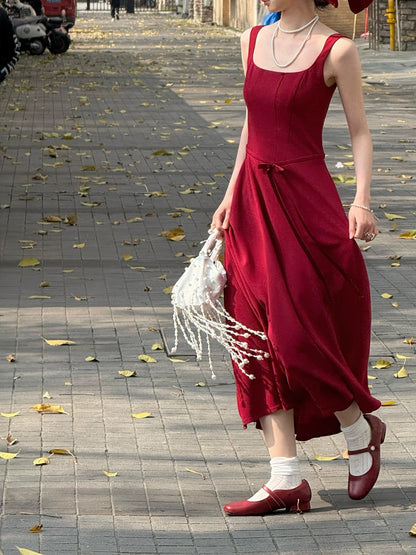Wind and smoke / Flowing fire original French red suspender dress female spring and summer new slim temperament slim long skirt