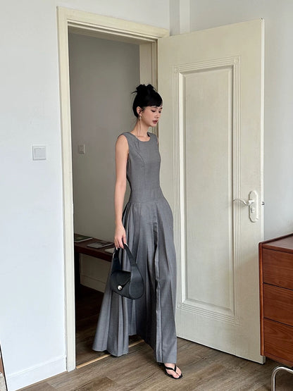 VENUIE grey round neck pleated sleeveless dress, elegant and simple, slim fit, straight shoulder, low waist A-line long skirt