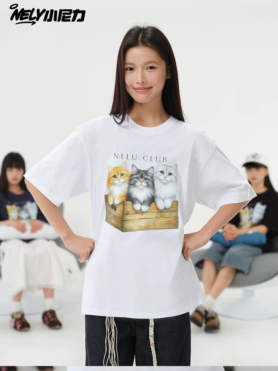 NELY Little Nelly Cartoon Cute Cat Short Sleeve T-shirt for Men and Women Summer American Retro Chic Hong Kong Style Tops Trend