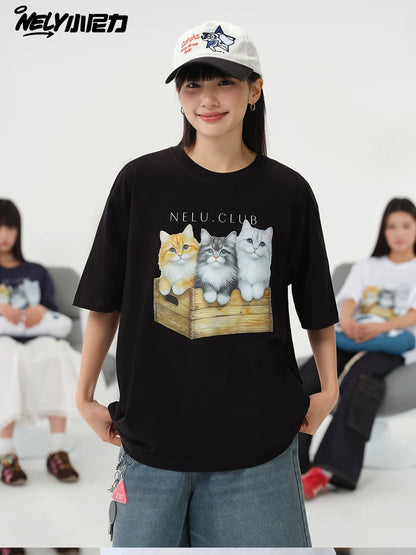 NELY Little Nelly Cartoon Cute Cat Short Sleeve T-shirt for Men and Women Summer American Retro Chic Hong Kong Style Tops Trend