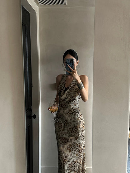 VENUIE slim fit leopard print mesh dress with a swaying collar, elegant and fashionable, with a halter neck and backless waist-hugging long skirt