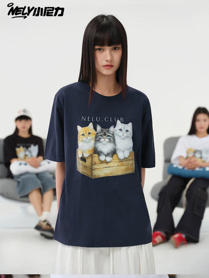NELY Little Nelly Cartoon Cute Cat Short Sleeve T-shirt for Men and Women Summer American Retro Chic Hong Kong Style Tops Trend