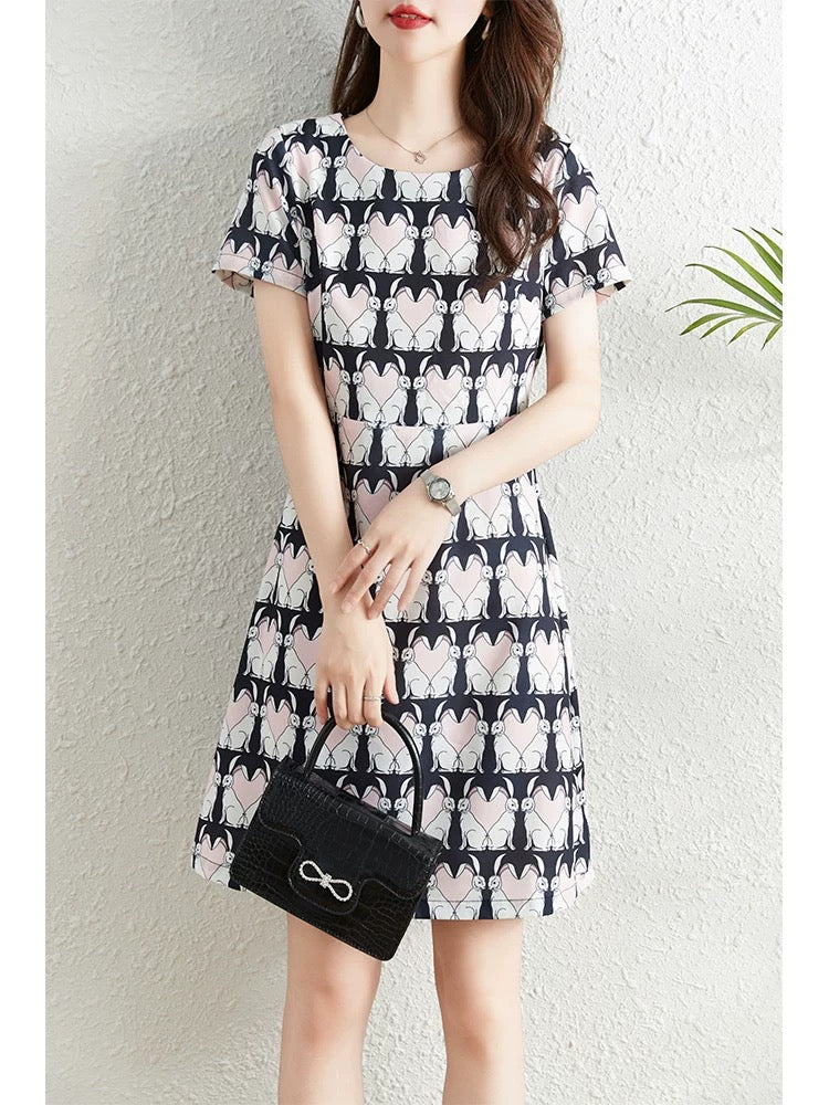 High-end fashionable age-reducing chic printed dress for women summer 2024 new slim fit and slim temperament a-line skirt