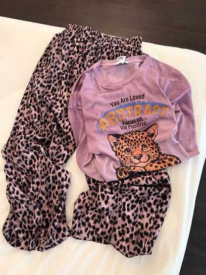 Korean-style "sweet-meets-cool" leopard print long-sleeve pajama set for women; features a relaxed, laid-back vibe with leopard print trousers—suitable for lounging at home or casual outings.