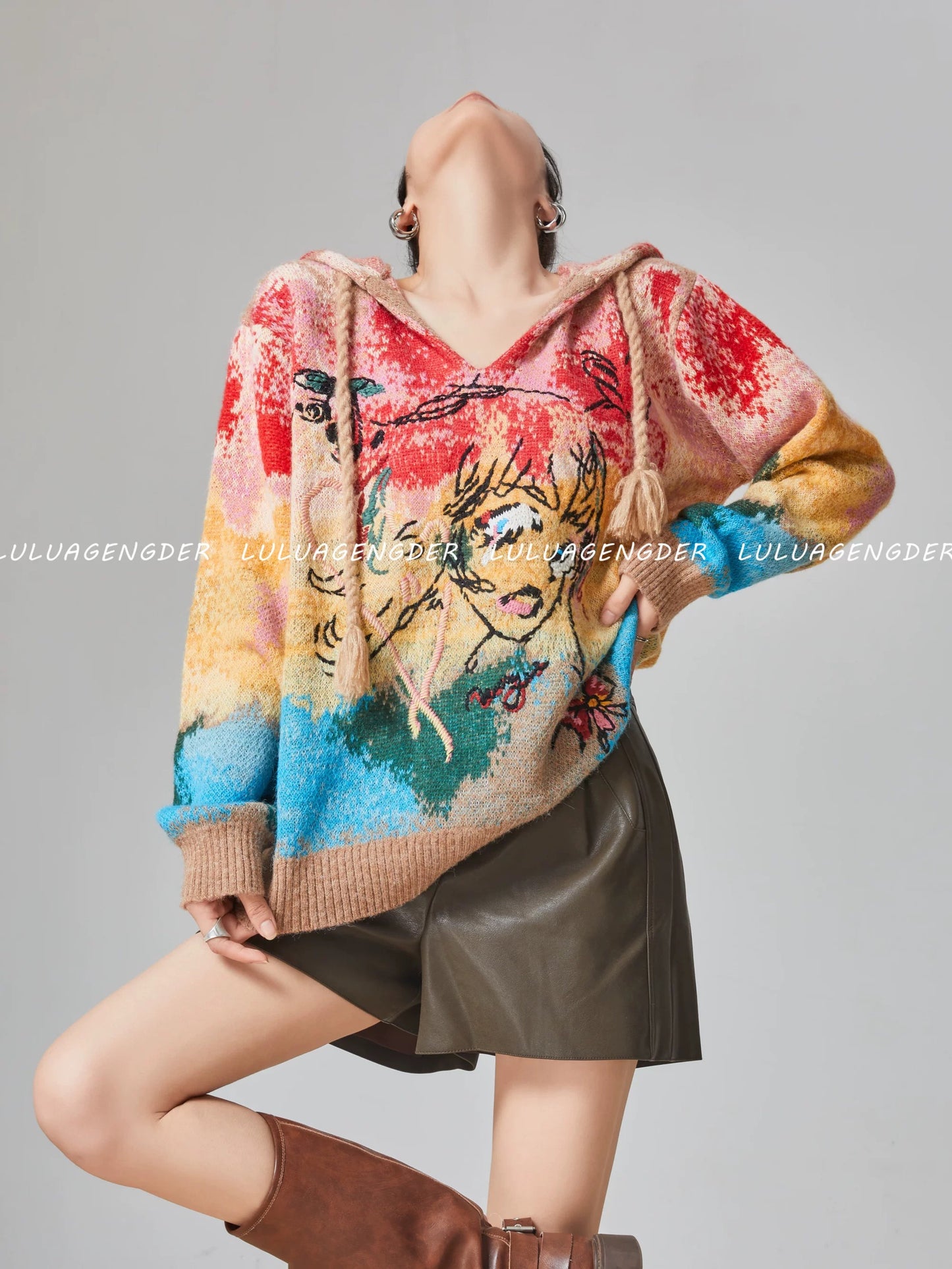 Lulu's style, unique and slimming knitted top, trendy graffiti print hooded sweater.