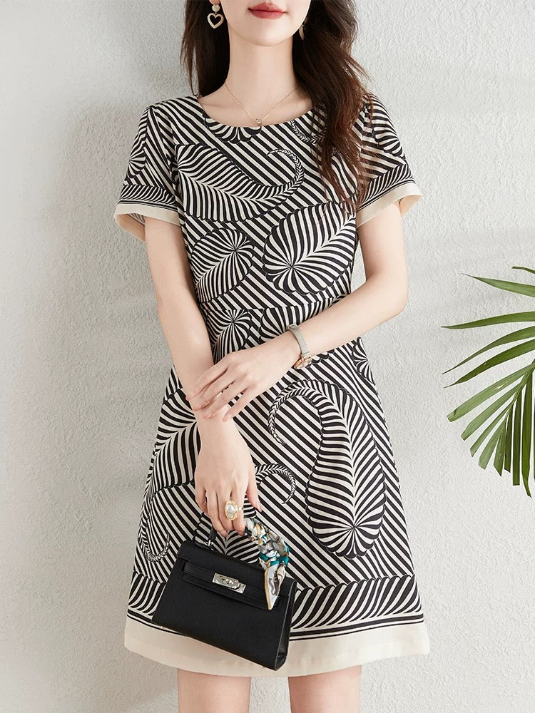 French Fashion Zebra Print Dress Women's Summer 2024 New Slim-fitting Waist Slimming A-Line Skirt